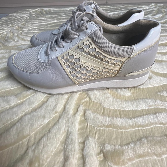 Michael Kors snickers grey size 8 M - Picture 3 of 10